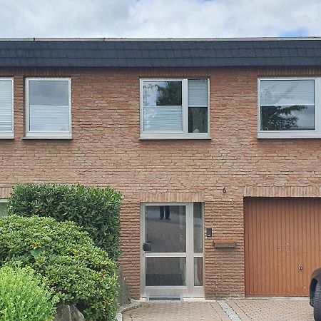 Ferienwohnungen Am Finkenweg Bestwig Exterior foto